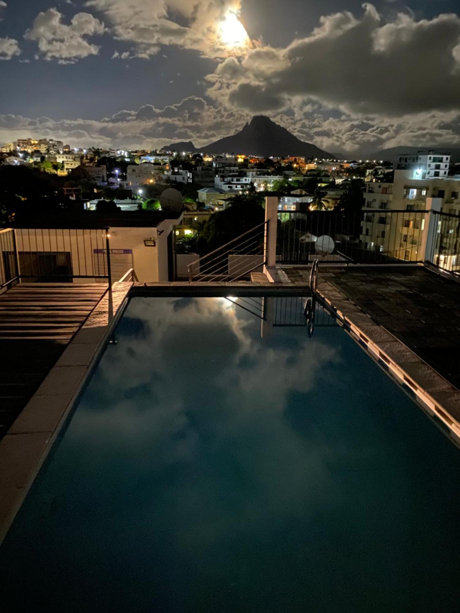 Seaview Terrace Appartement No 16 Flic en Flac Ngoại thất bức ảnh